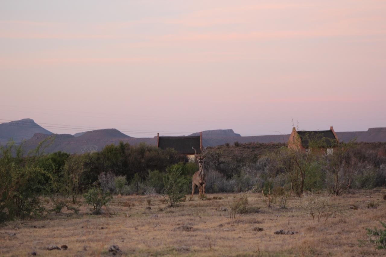 Teri-Lemveli Lodge Beaufort West Exterior photo